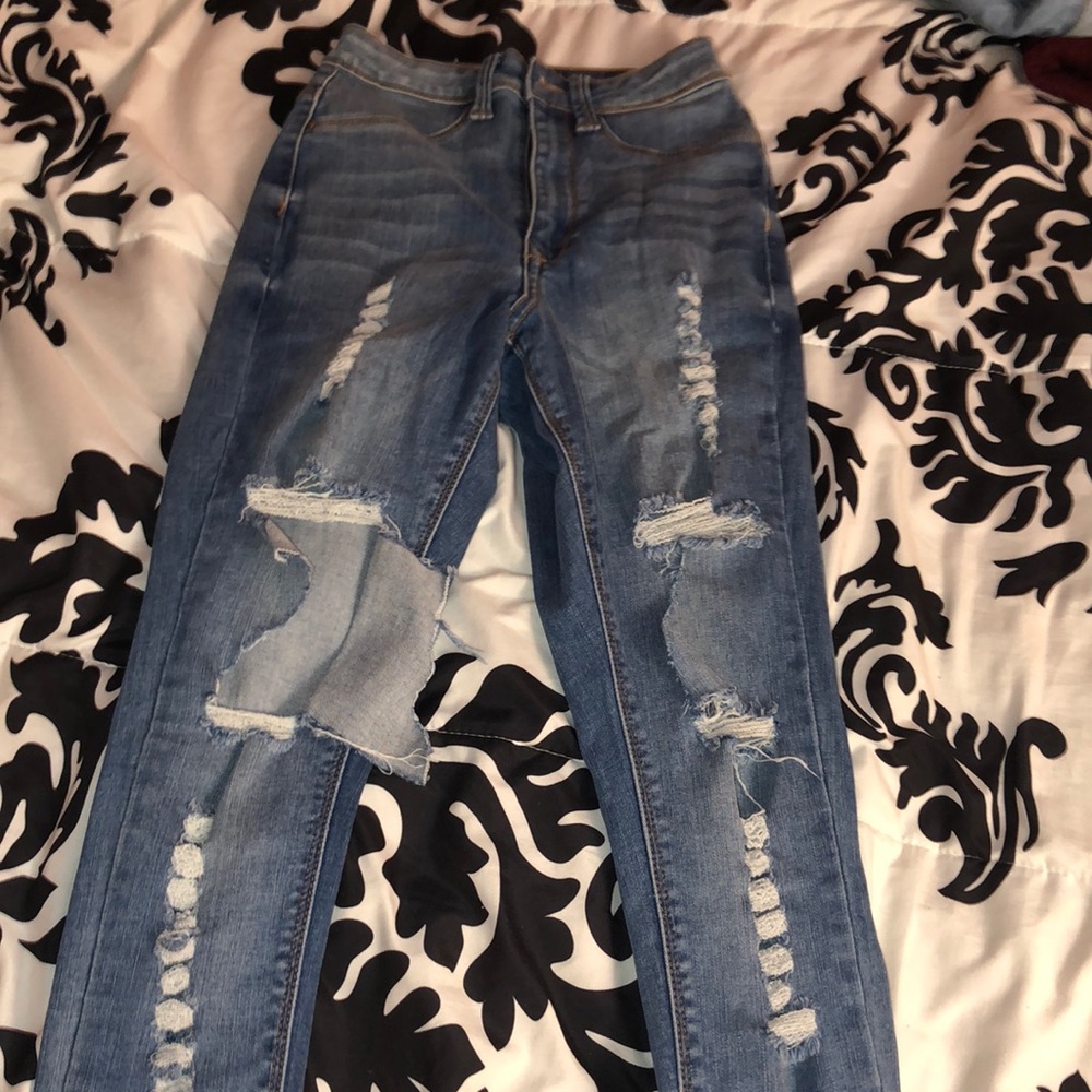 High waisted jeans
